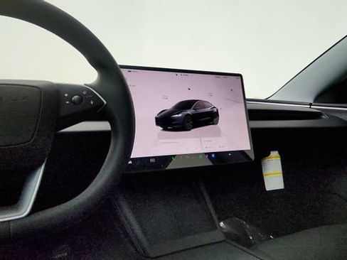 Used 2025 Tesla Model 3 RWD image 61