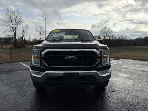 Used 2021 Ford F150 XLT AWD/4WD image 3