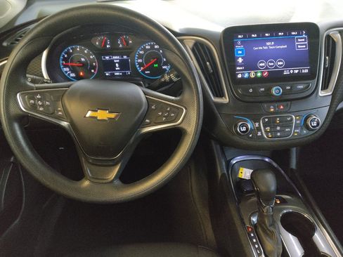 Used 2024 Chevrolet Malibu LT FWD image 22