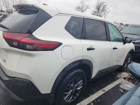 Certified 2023 Nissan Rogue S image 6