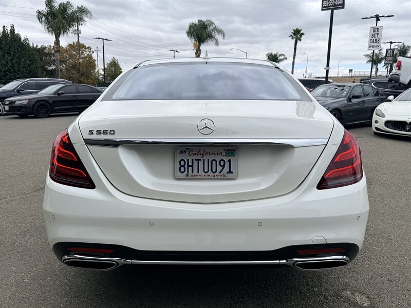 Used 2018 Mercedes-Benz S 560 Sedan image 6