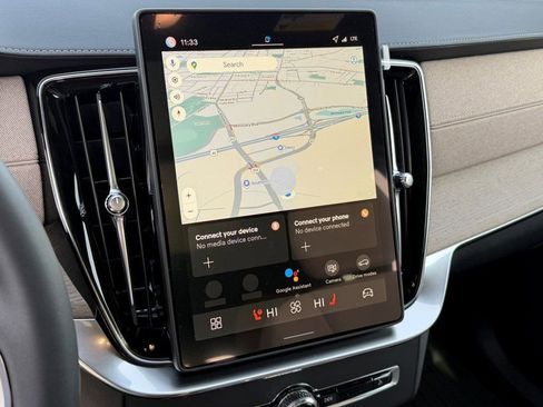 New 2026 Volvo XC90 B6 Plus w/ Protection Package Premier image 25