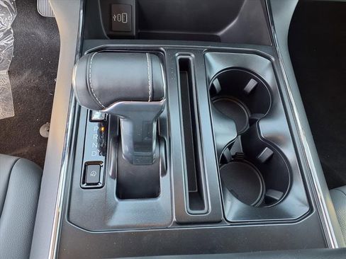 New 2025 Ford F150 Lightning Flash image 21