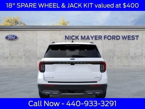 New 2026 Ford Explorer Active w/ Active Comfort Package image 6