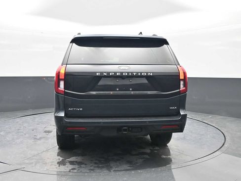Used 2025 Ford Expedition Max Active image 6