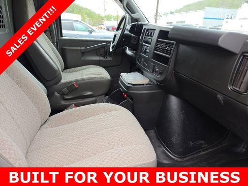 Used 2021 Chevrolet Express 2500 w/ Communications Package RWD image 13