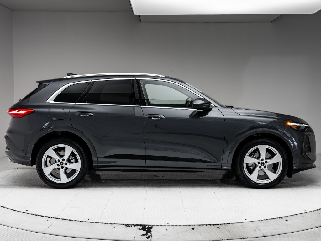 Certified 2025 Audi Q5 Prestige AWD/4WD image 25