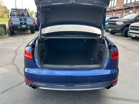 Used 2018 Audi A4 Sedan AWD/4WD image 24