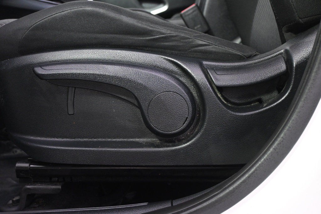 Used 2021 Kia Soul LX FWD image 14