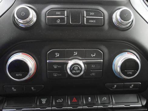 Used 2023 GMC Sierra 3500 SLT w/ Gooseneck/5TH Wheel Package image 49