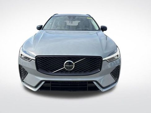 New 2026 Volvo XC60 B5 Ultra w/ Protection Package Premier image 2