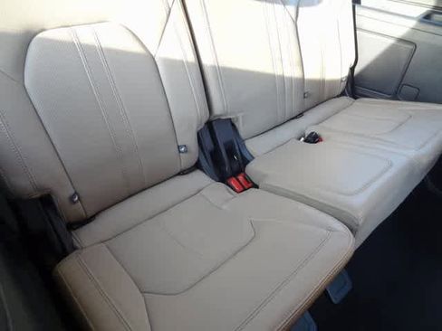 Certified 2024 Ford Expedition Limited image 11