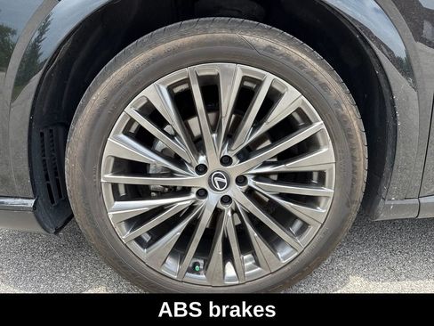 Used 2023 Lexus RX 350 w/ Accessory Package (2T) AWD/4WD image 11