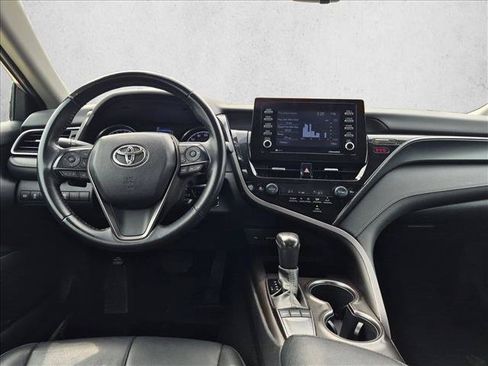 Used 2024 Toyota Camry SE FWD image 15