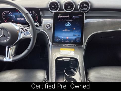 Certified 2025 Mercedes-Benz GLC 300 4MATIC image 19