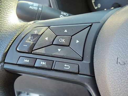 Used 2024 Nissan Altima 2.5 S FWD image 20