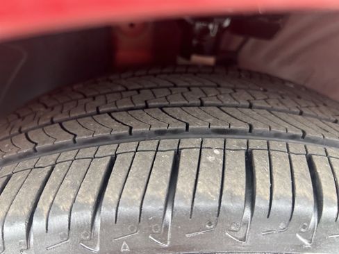 Used 2023 Kia Soul LX image 29