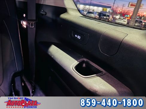 Used 2022 Jeep Grand Cherokee L Laredo w/ Luxury Tech Group I image 43