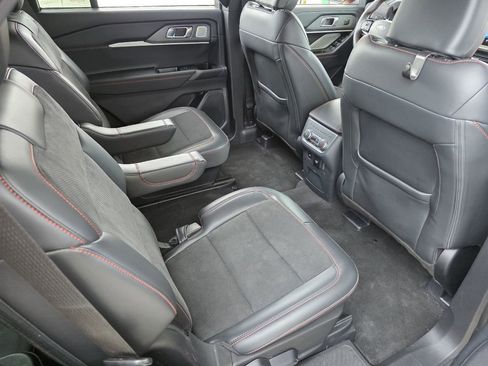 Used 2025 Ford Explorer ST w/ Sun And Sound Package image 27