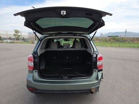 Used 2016 Subaru Forester 2.5i Premium AWD/4WD image 17
