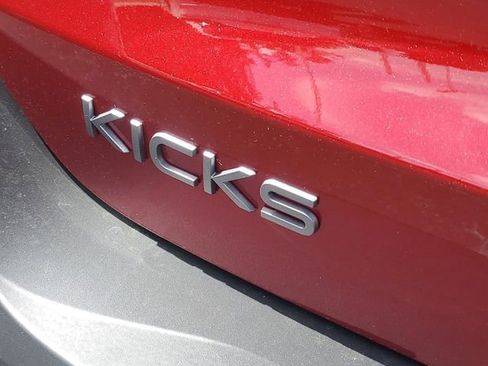 New 2026 Nissan Kicks SV image 6