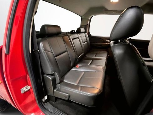 Used 2013 Chevrolet Silverado 2500 LTZ w/ LTZ Plus Package image 23