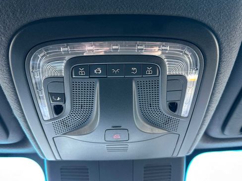 Used 2023 Mercedes-Benz Sprinter 1500 image 53
