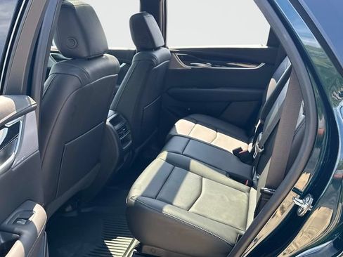New 2026 Cadillac XT5 Premium Luxury w/ LPO, Floor Liner Package AWD/4WD image 11