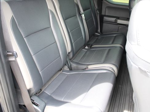 Used 2017 Ford F150 Raptor w/ Equipment Group 802A Luxury image 15