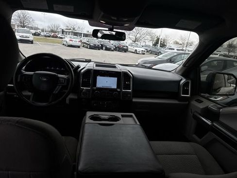 Used 2017 Ford F150 XLT w/ Equipment Group 302A Luxury AWD/4WD image 19