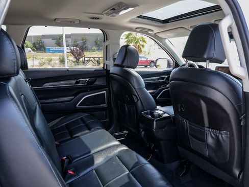Used 2022 Kia Telluride EX AWD/4WD image 22