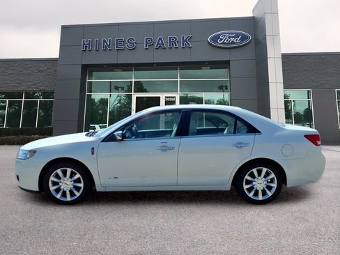 Used 2012 Lincoln MKZ Hybrid FWD image 4