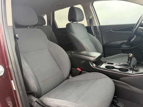 Used 2016 Kia Sorento AWD w/ LX Convenience Package image 18