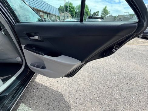 Used 2014 Toyota Camry LE FWD image 59