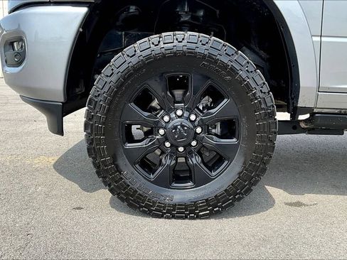Used 2024 RAM 3500 Limited AWD/4WD image 8