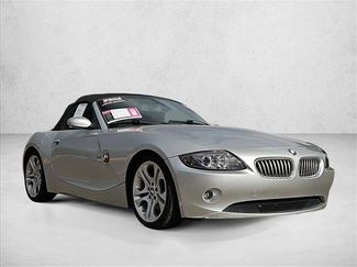 Used 2004 BMW Z4 3.0i RWD video 3