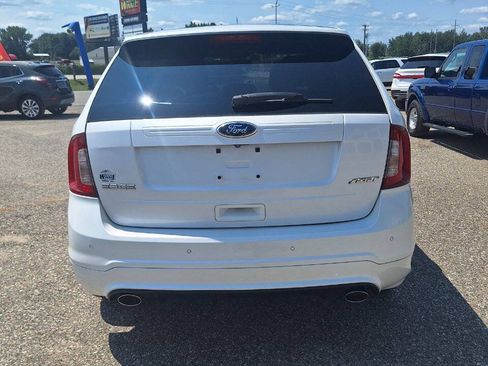 Used 2014 Ford Edge Sport w/ Driver Entry Package FWD image 4