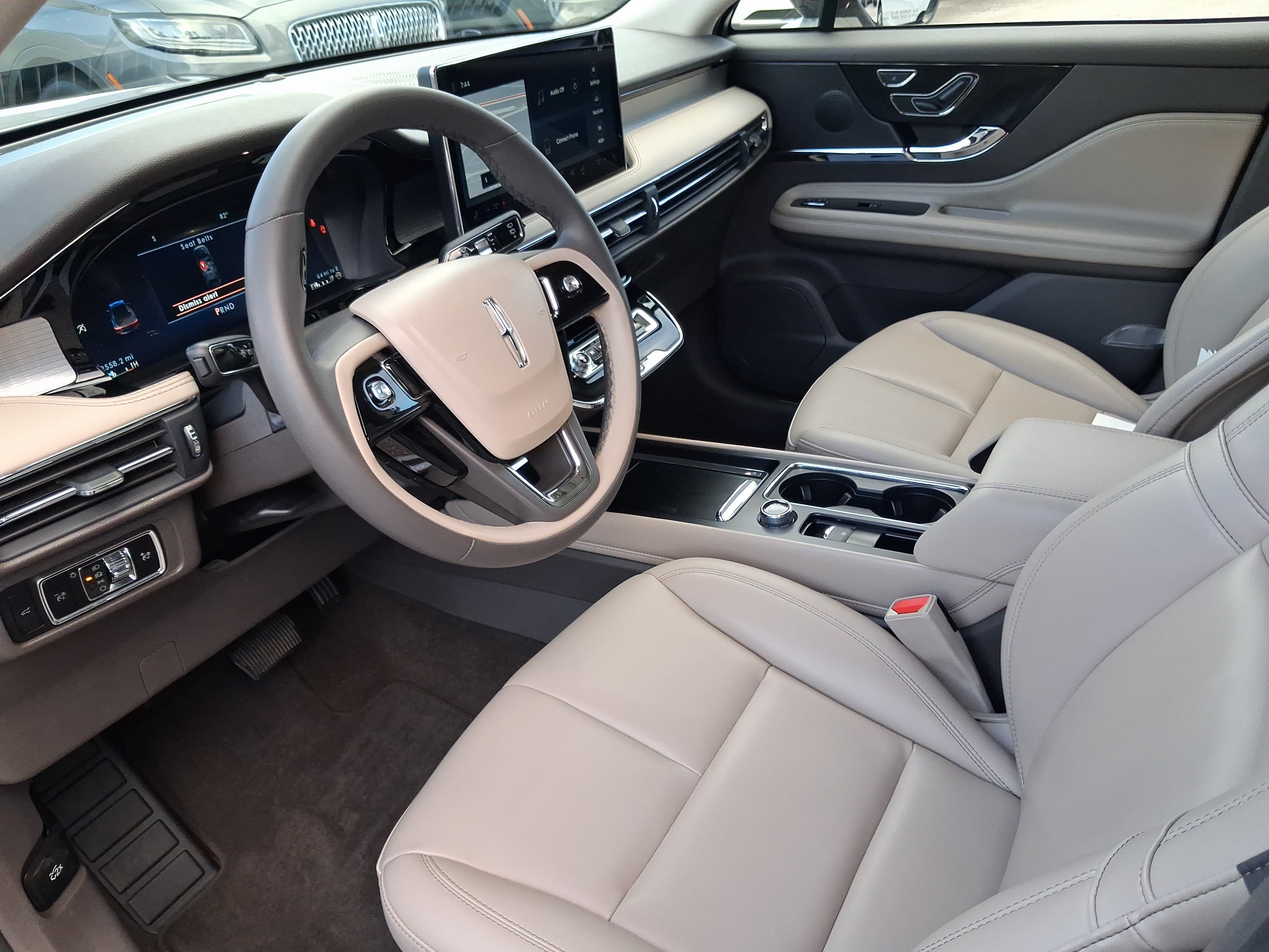 Certified 2023 Lincoln Corsair FWD image 10