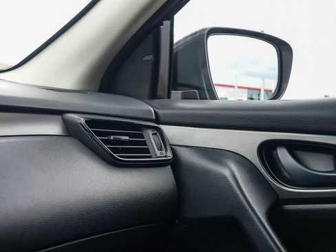 Used 2020 Nissan Rogue Sport S FWD image 21