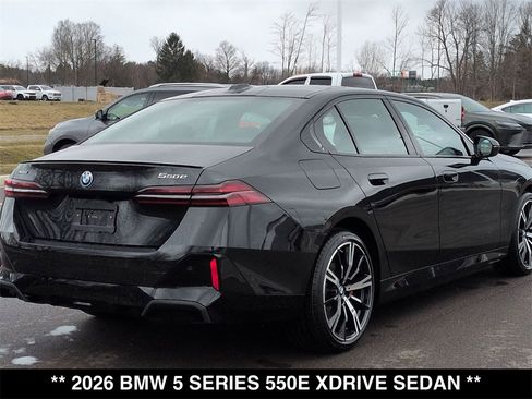 New 2026 BMW 550e xDrive w/ Executive Package image 3