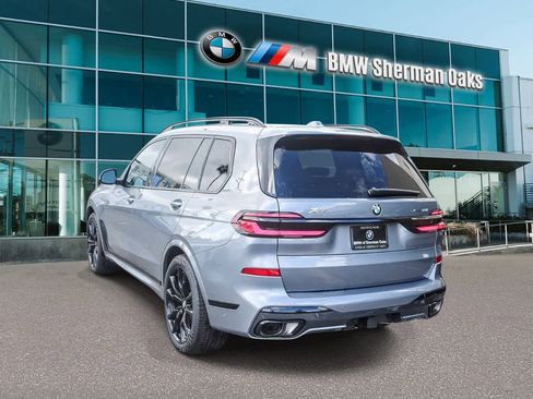 New 2026 BMW X7 xDrive40i w/ Executive Package image 6