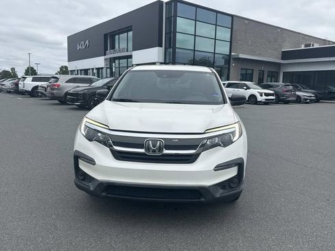 Used 2019 Honda Pilot LX image 2