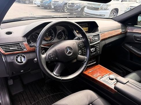 Used 2012 Mercedes-Benz E 350 Sedan image 10