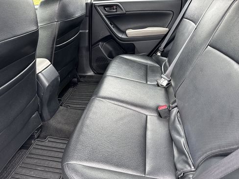 Used 2018 Subaru Forester 2.5i AWD/4WD image 11