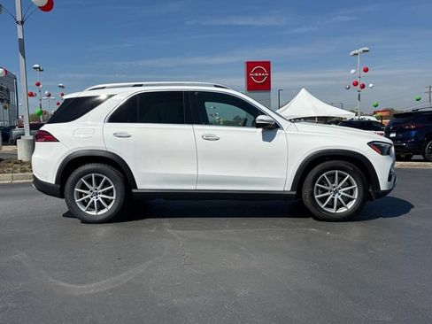 Used 2024 Mercedes-Benz GLE 450e 4MATIC image 2