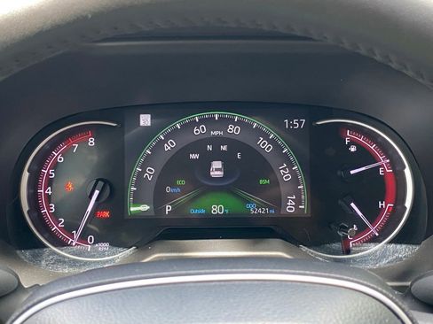 Used 2023 Toyota RAV4 XLE Premium image 33