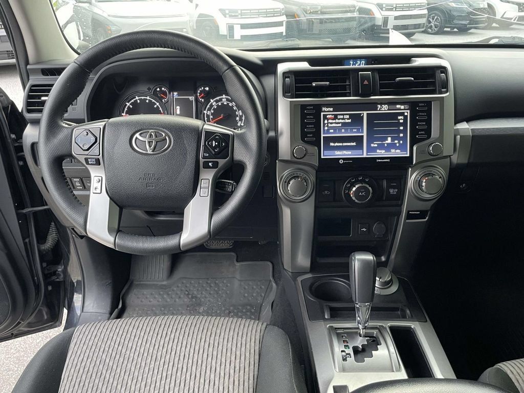 Used 2023 Toyota 4Runner SR5 AWD/4WD image 4