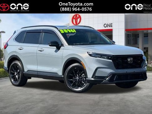 Used 2025 Honda CR-V Sport-L image 1