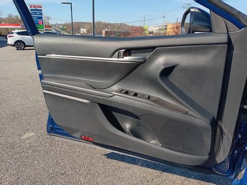 Used 2023 Toyota Camry SE image 25