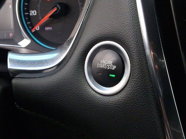 Used 2023 Chevrolet Traverse LT AWD/4WD image 36